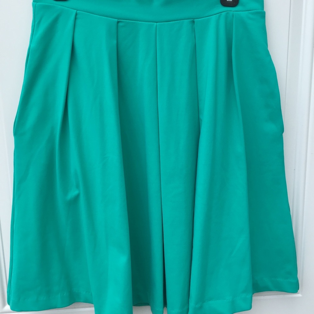 Cynthia Rowley Pleated Teal Skirt with Pockets